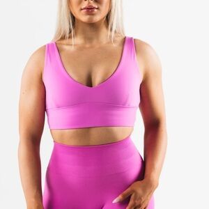 Alphalete Tenacity Celeste Bra in Gliese